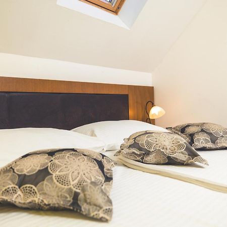 Etno Selo Stanisici Hotel Leonida Dijelovi Εξωτερικό φωτογραφία
