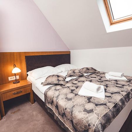 Etno Selo Stanisici Hotel Leonida Dijelovi Εξωτερικό φωτογραφία