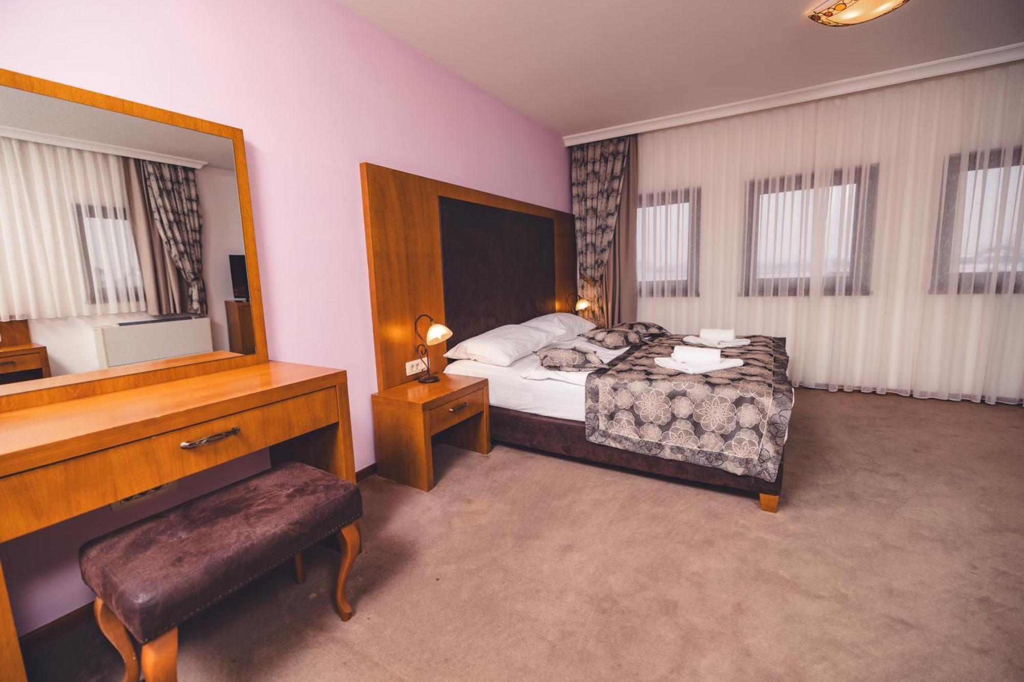 Etno Selo Stanisici Hotel Leonida Dijelovi Εξωτερικό φωτογραφία