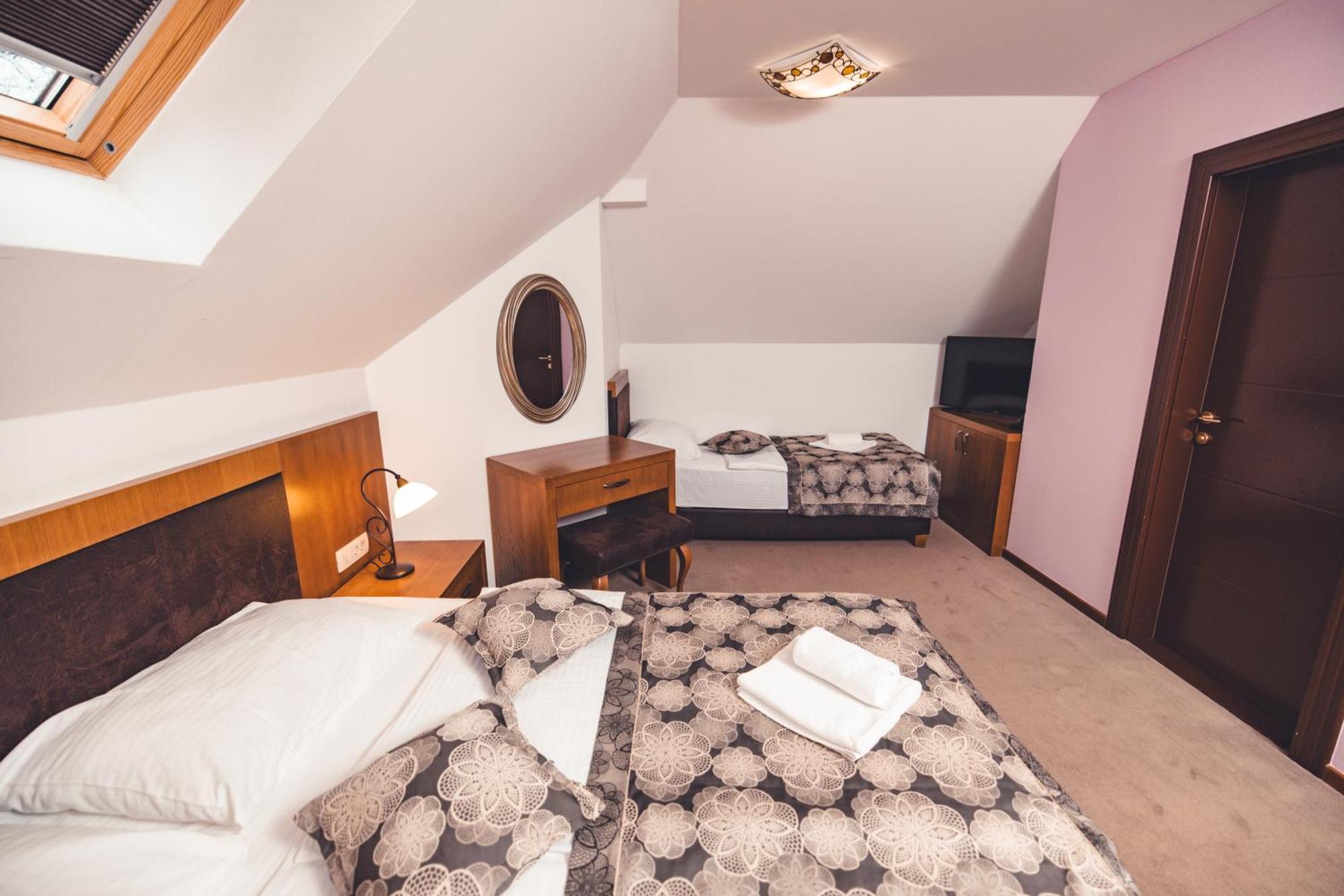 Etno Selo Stanisici Hotel Leonida Dijelovi Εξωτερικό φωτογραφία