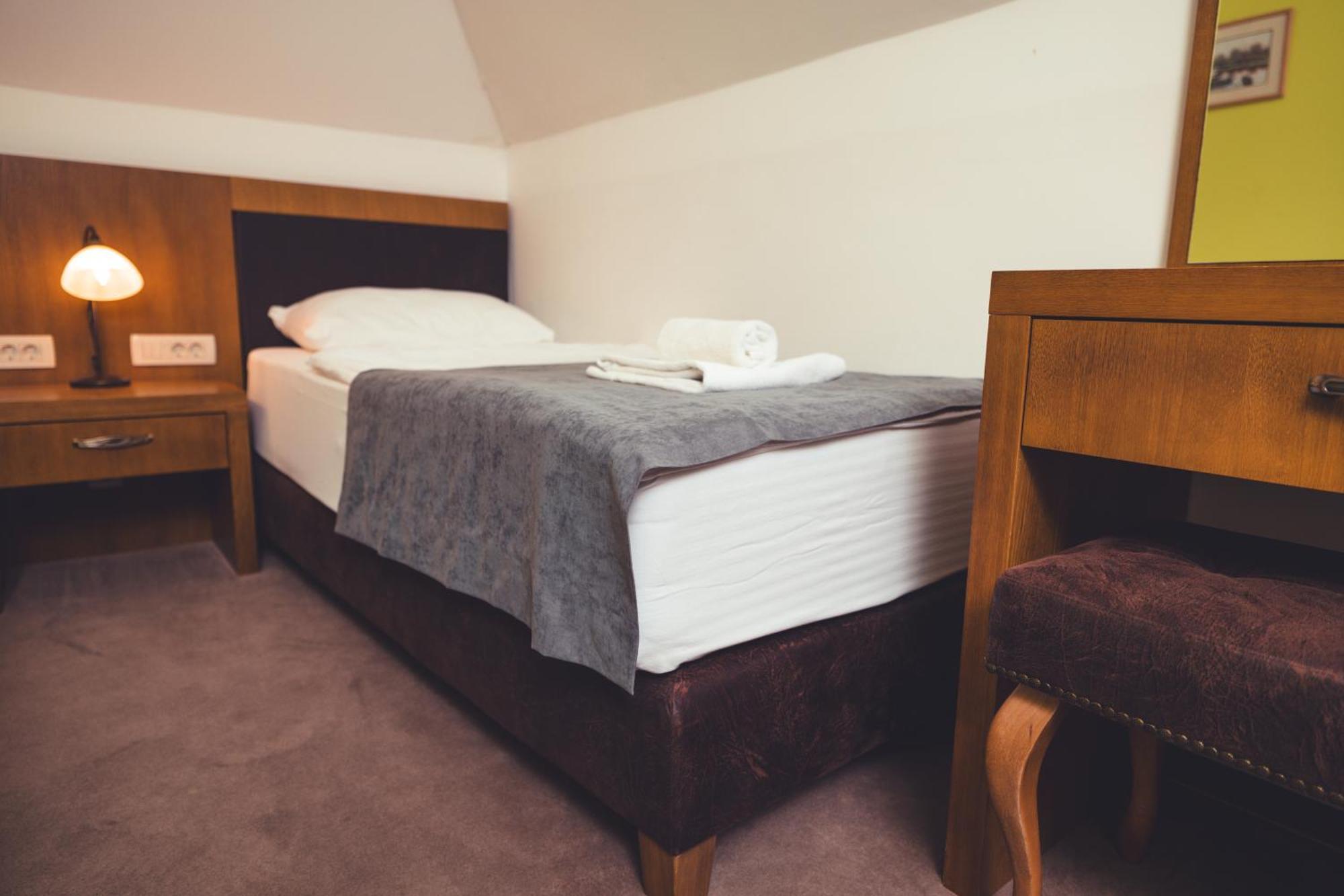 Etno Selo Stanisici Hotel Leonida Dijelovi Εξωτερικό φωτογραφία